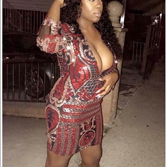 Sequence deep v dress - Picture 2 of 4